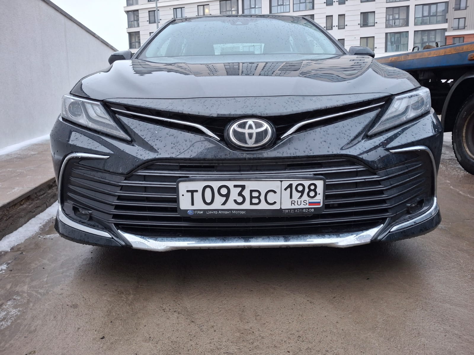 TOYOTA CAMRY