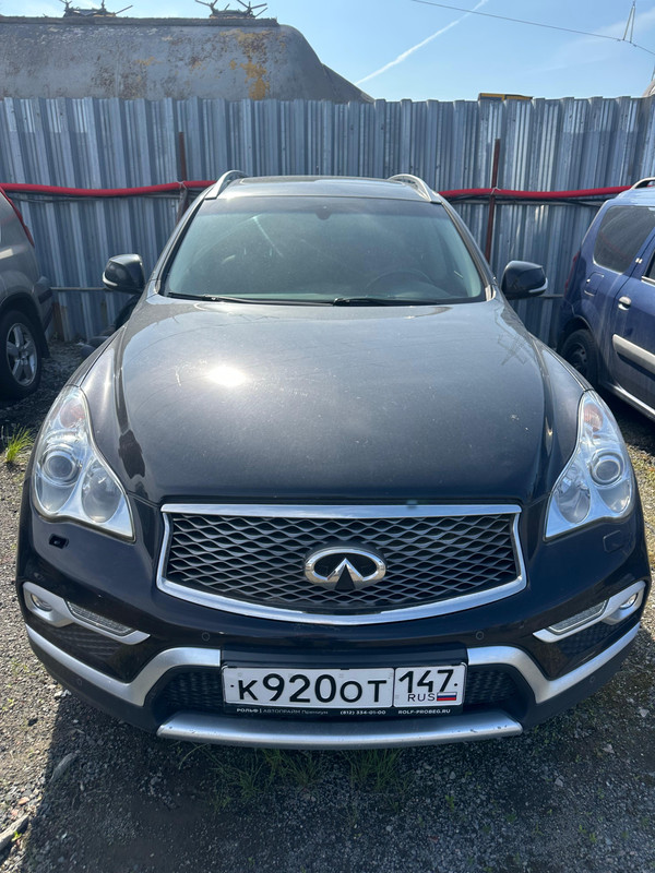 INFINITI QX50 2.5 АТ
