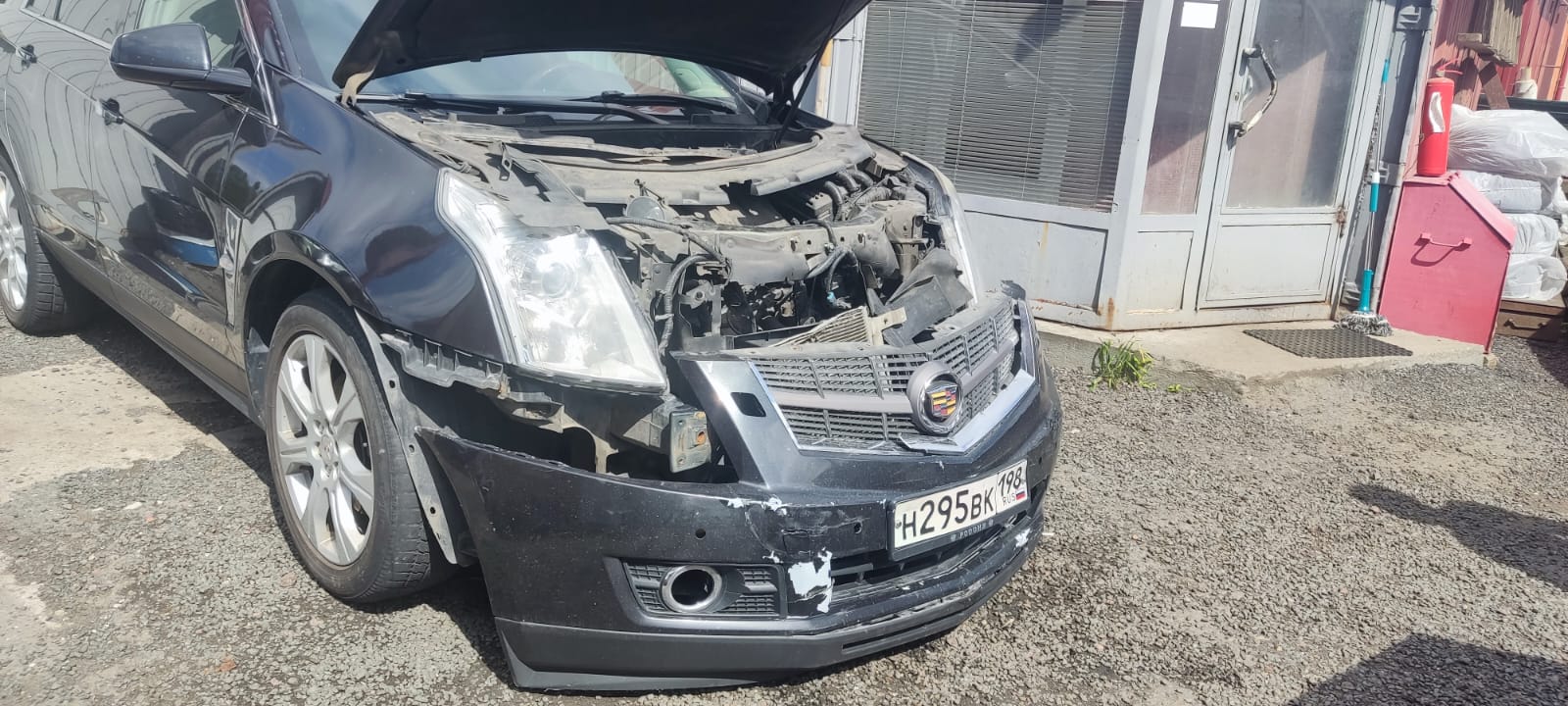Cadillac GMT166SRX