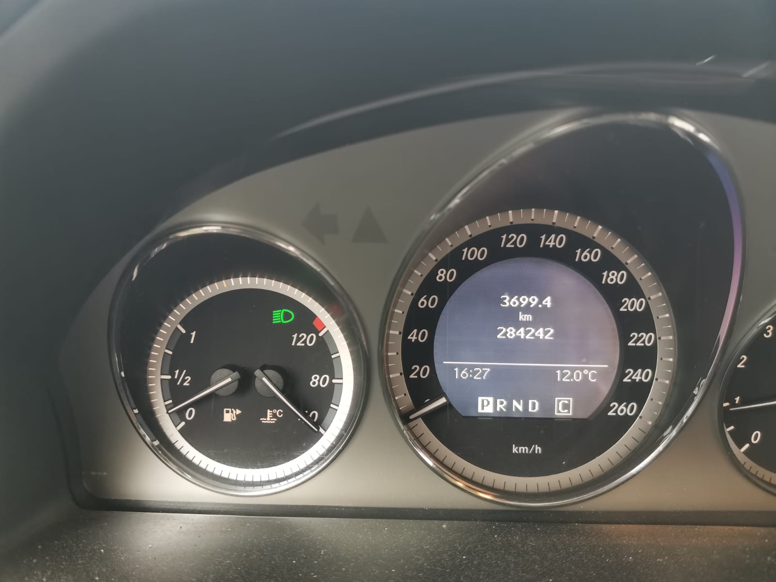 МЕРСЕДЕС-БЕНЦ GLK 280 4MATIC