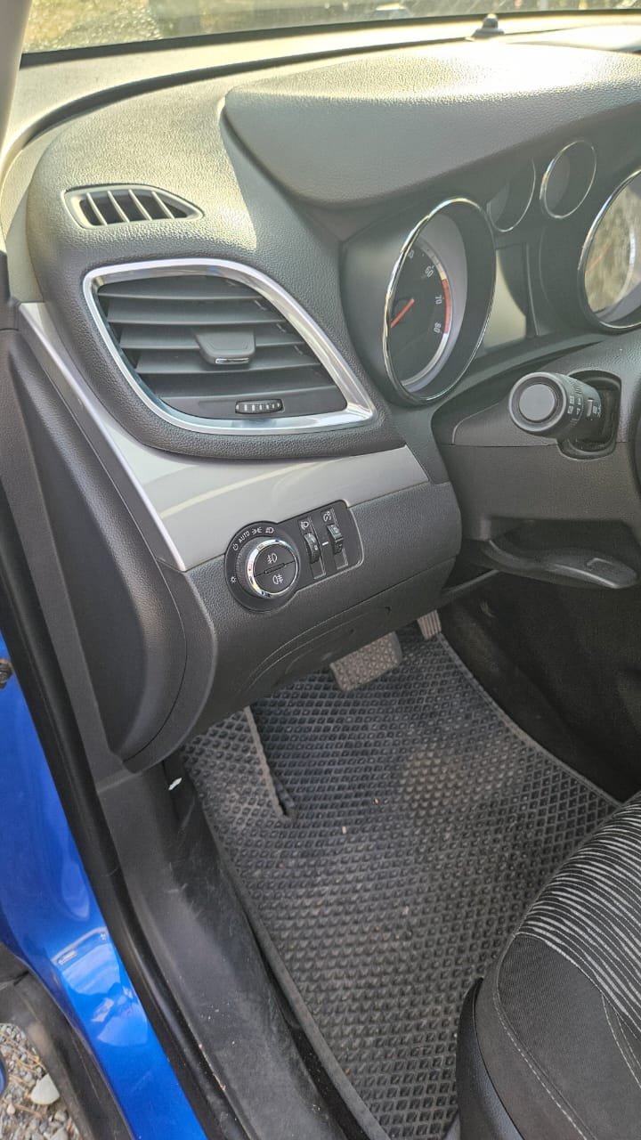 ОПЕЛЬ МОККА 1,8АТ-БАРНАУЛ