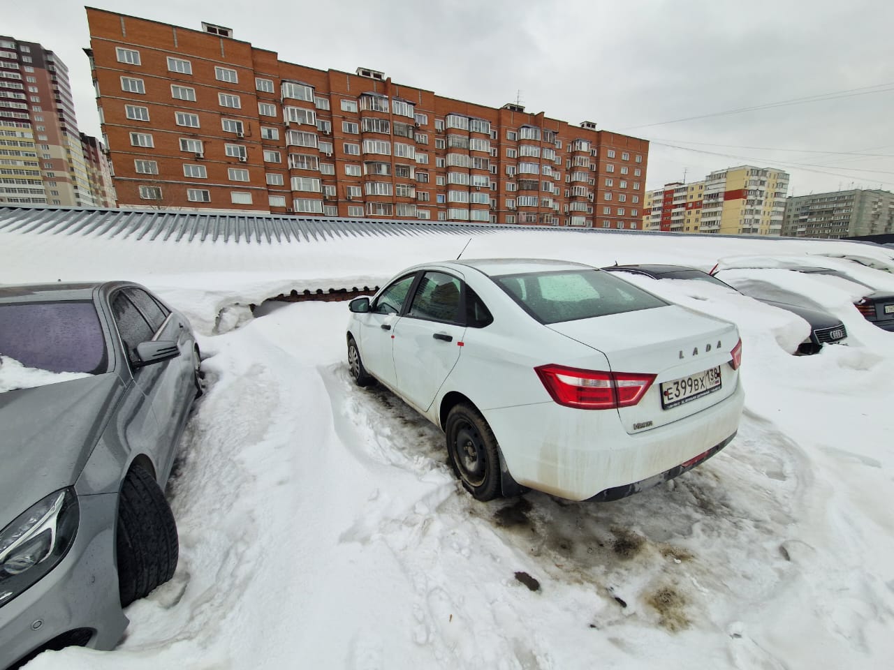 lada VESTA 1,6МТ-НОВОСИБИРСК
