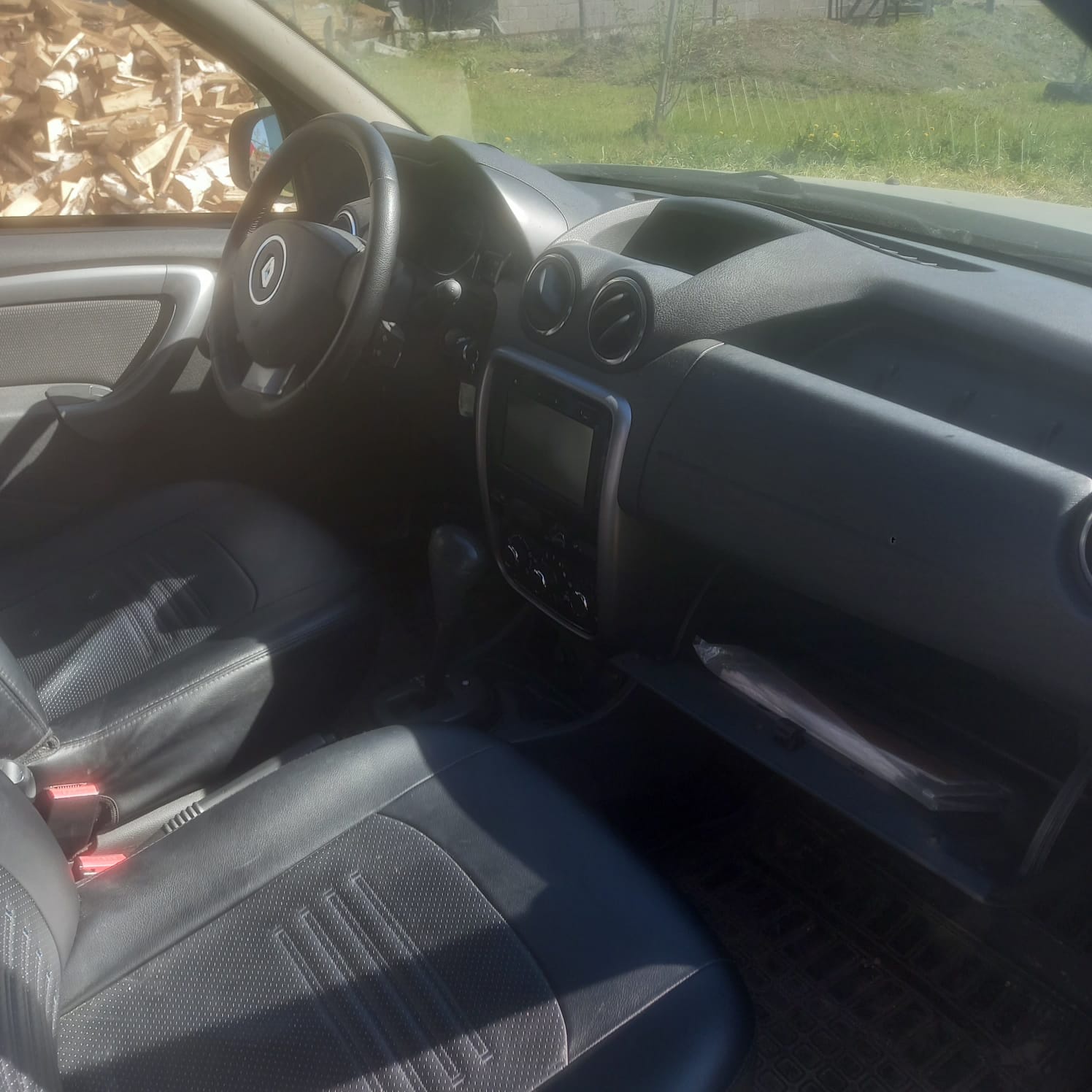RENAULT DUSTER