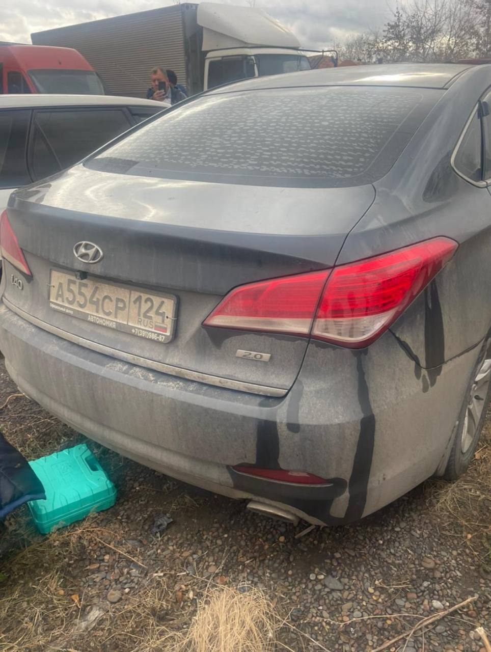 HYUNDAI i40
