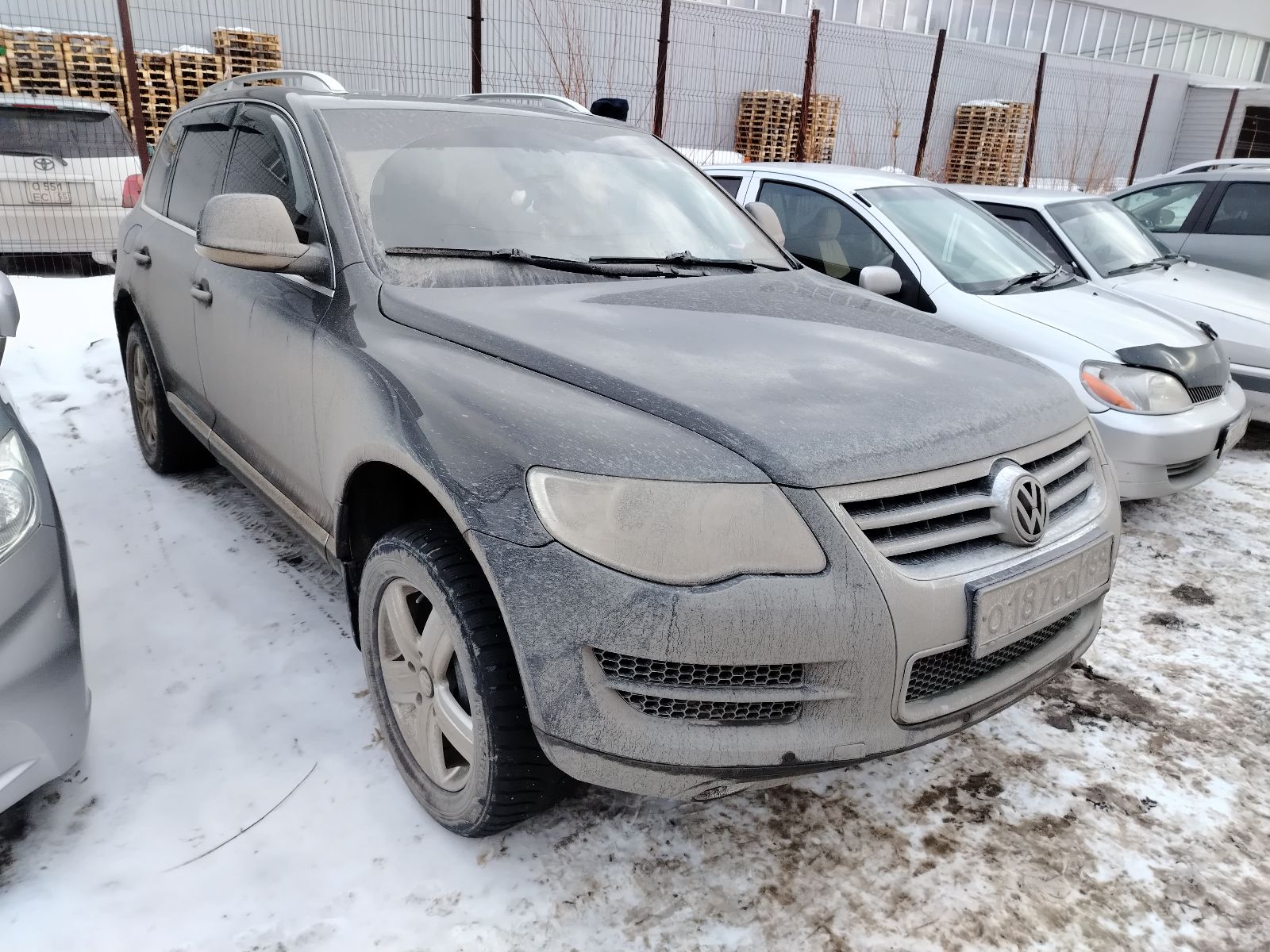 VOLKSVAGEN TOUREG 3,6АТ-ОМСК