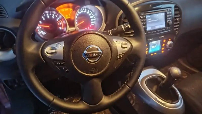 ПРОДАЕТСЯ: NISSAN JUKE 1,6 МТ- Воронеж