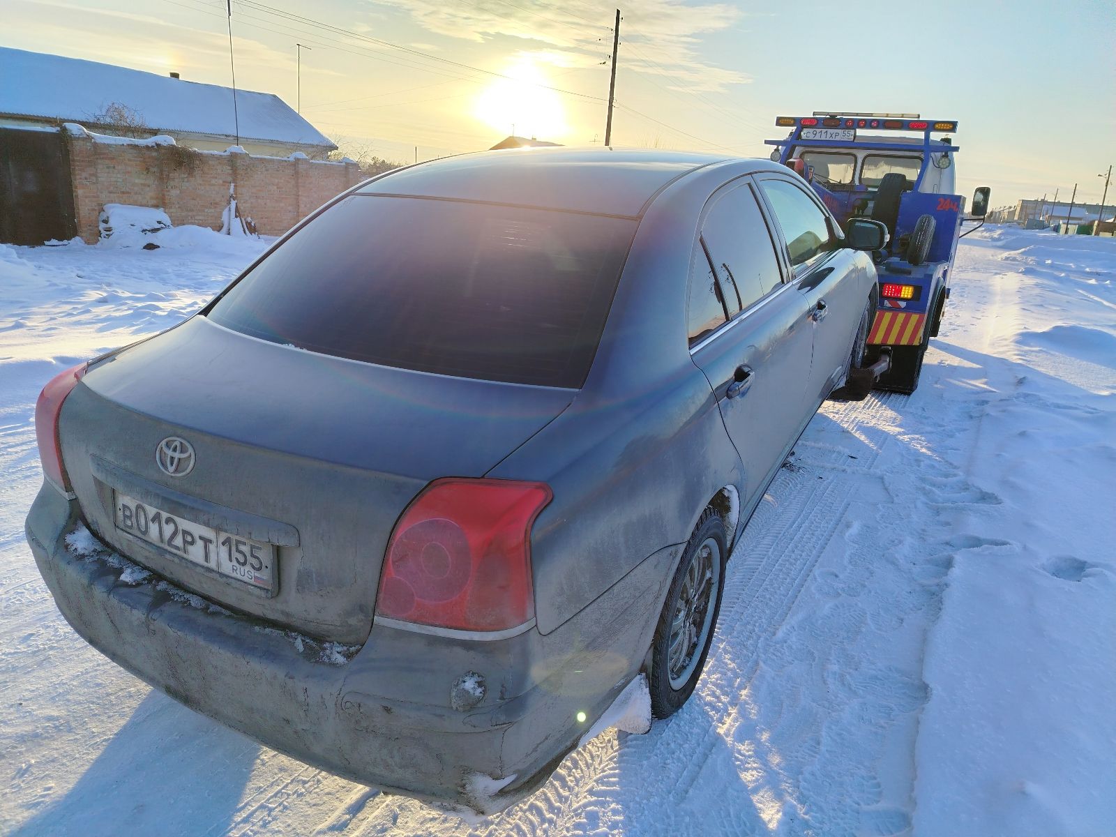 тойота авенсис 1,8МТ-ОМСК