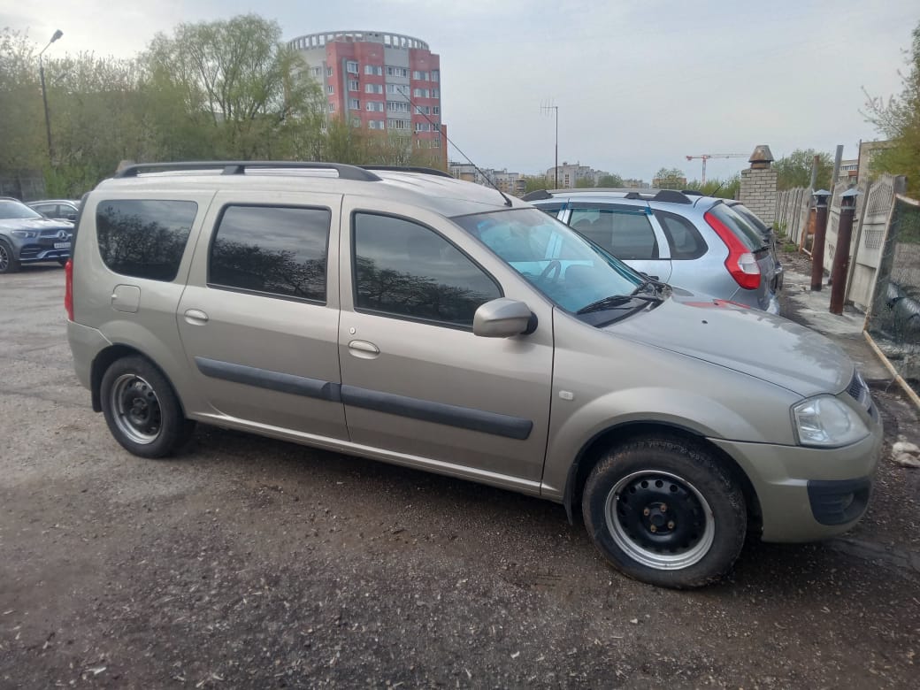 LADA LARGUS