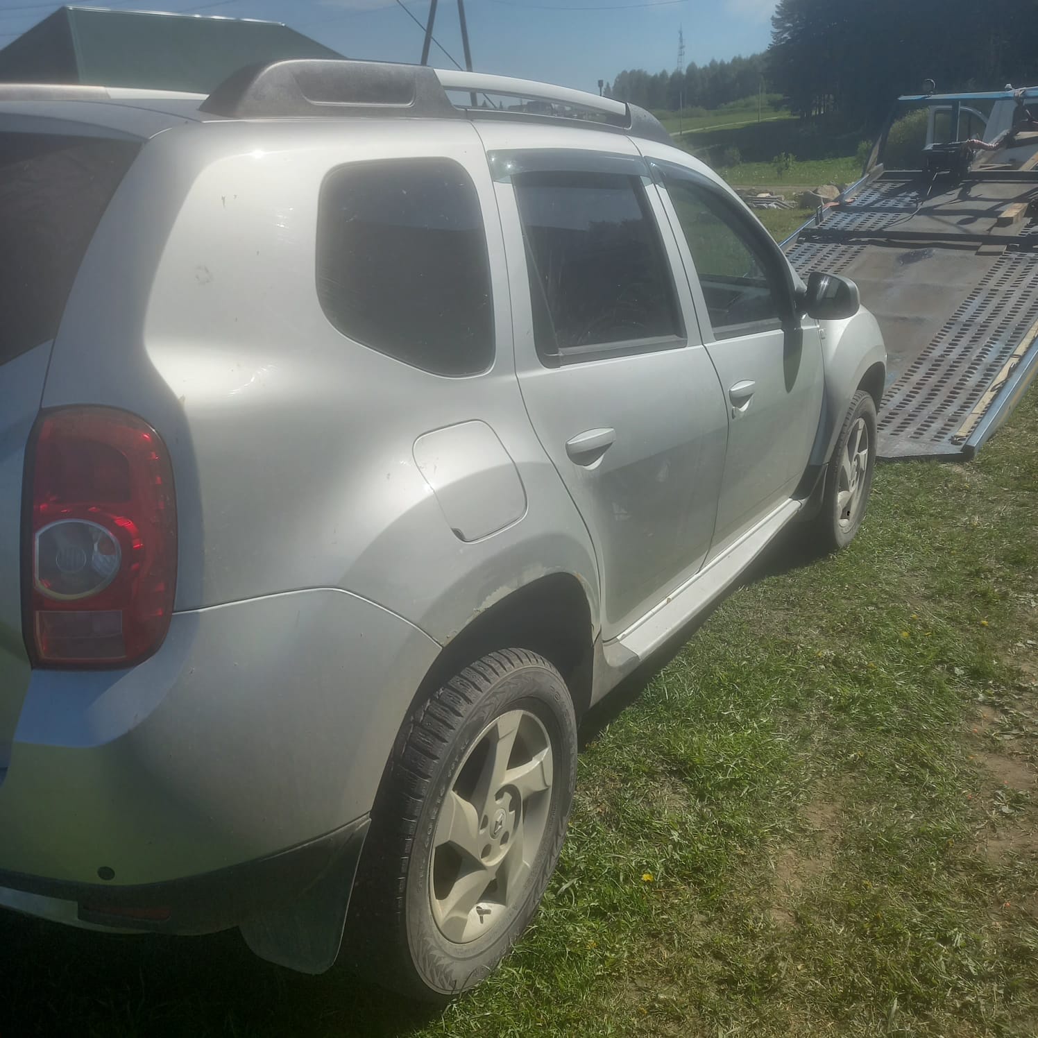 RENAULT DUSTER