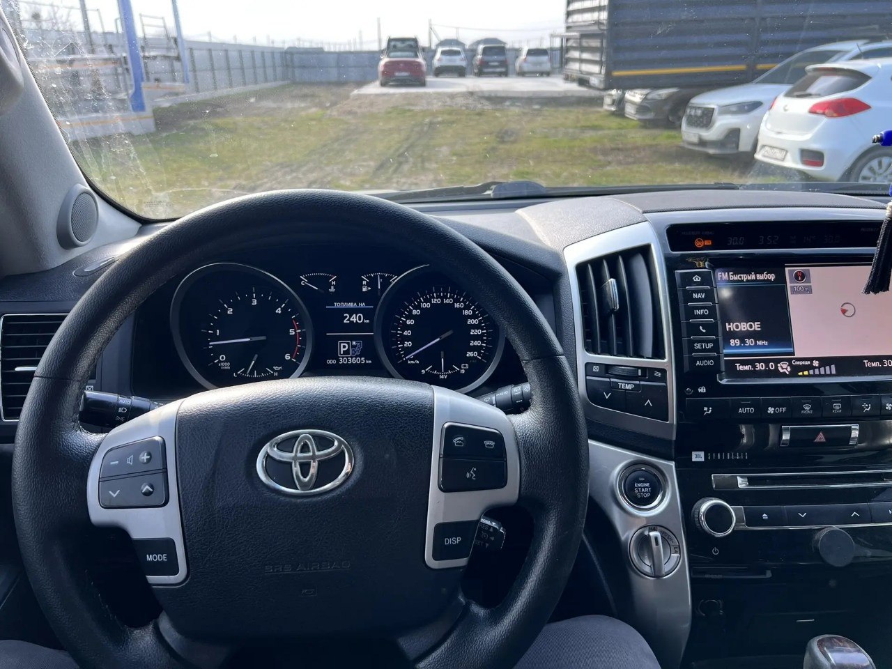 TOYOTA LAND_CRUISER 200 4,4АТ-КРАСНОДАР