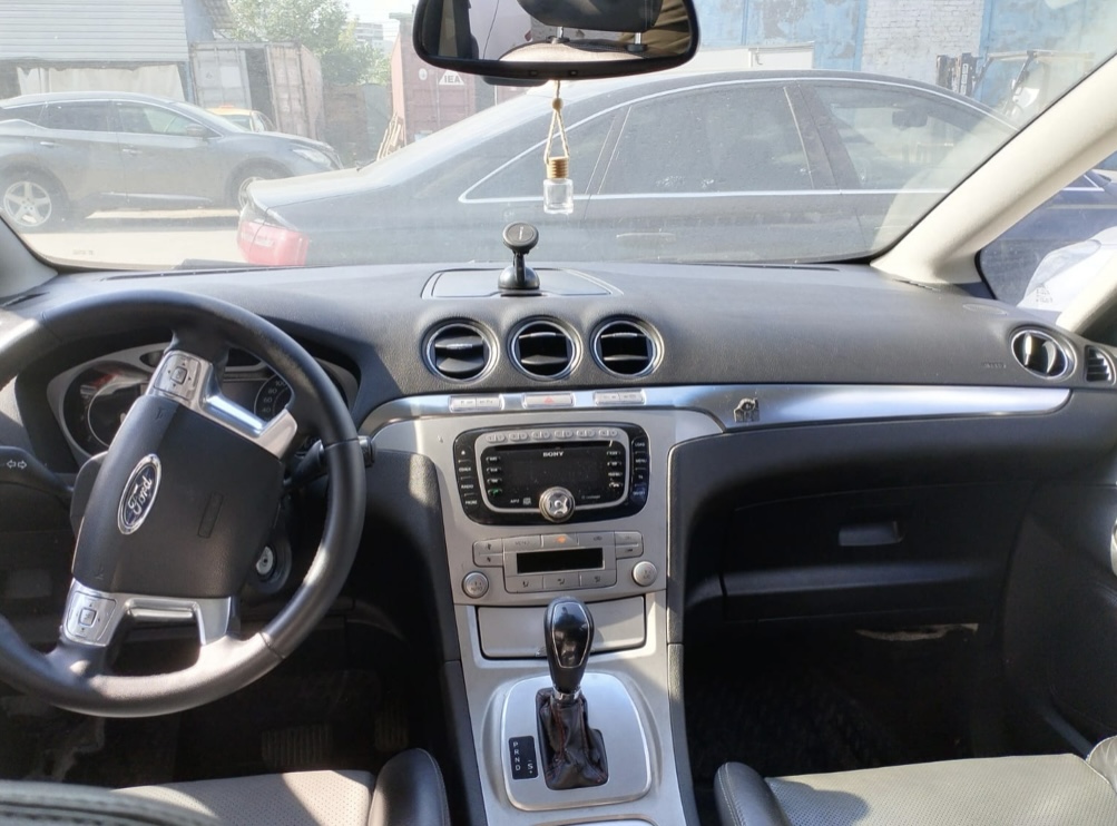 Ford S-Max