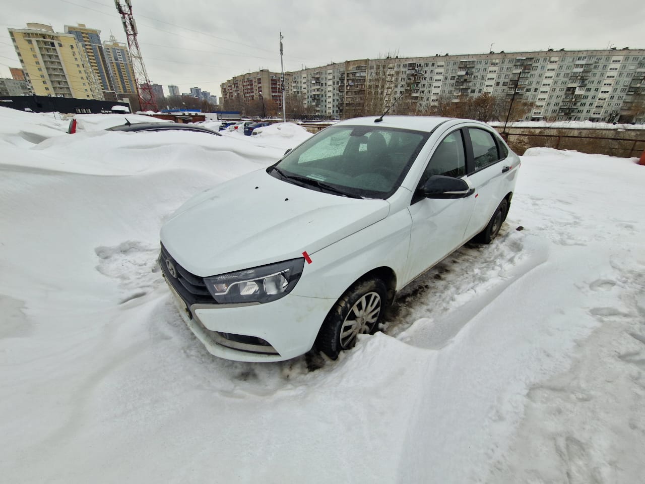 lada VESTA 1,6МТ-НОВОСИБИРСК