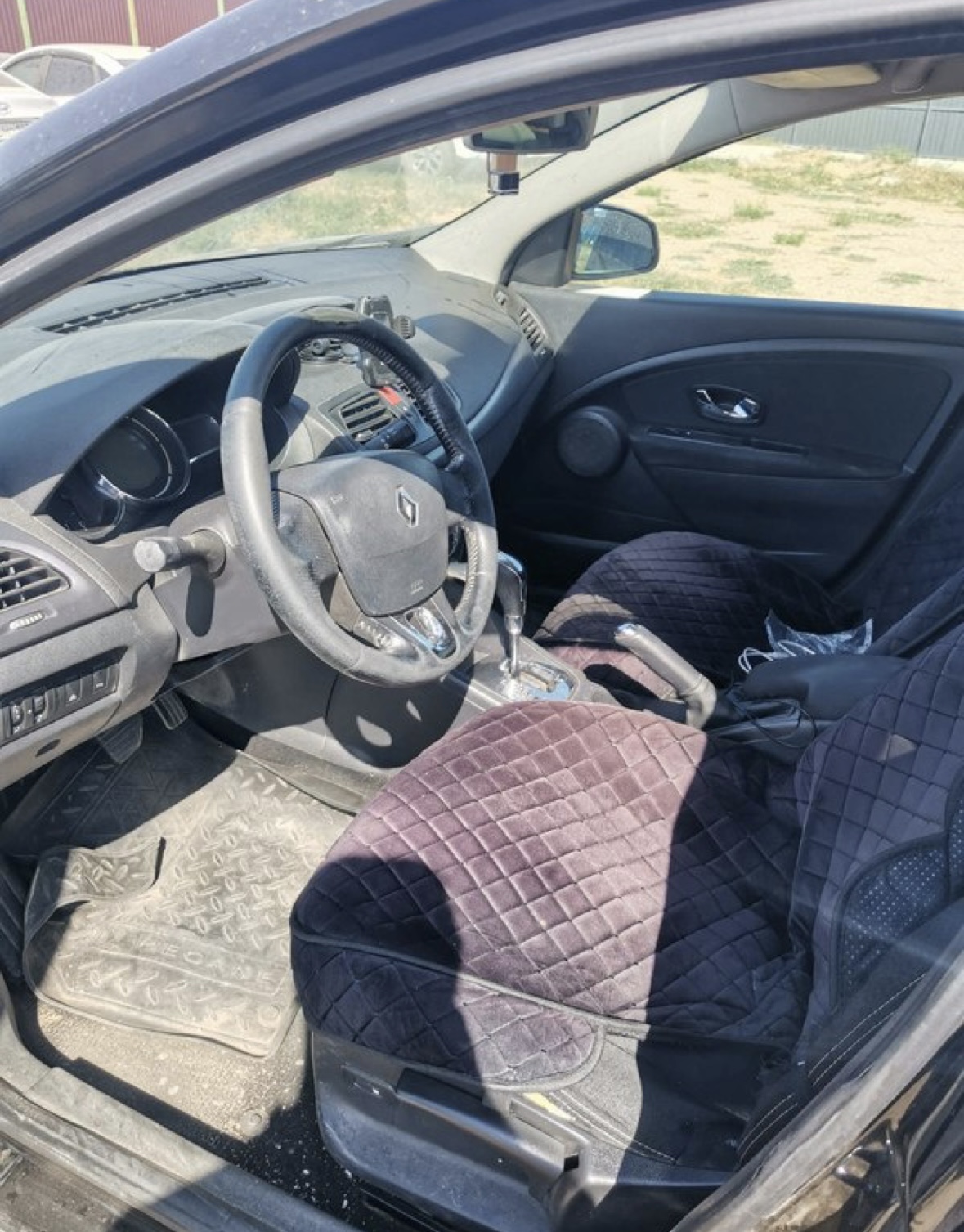 Renault Megan 1.6АТ