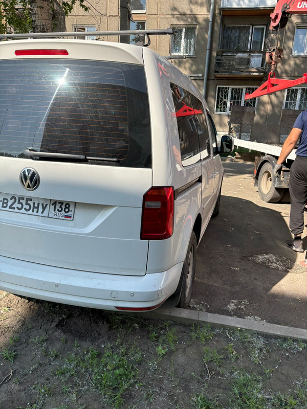 VOLKSWAGEN 2K CADDY