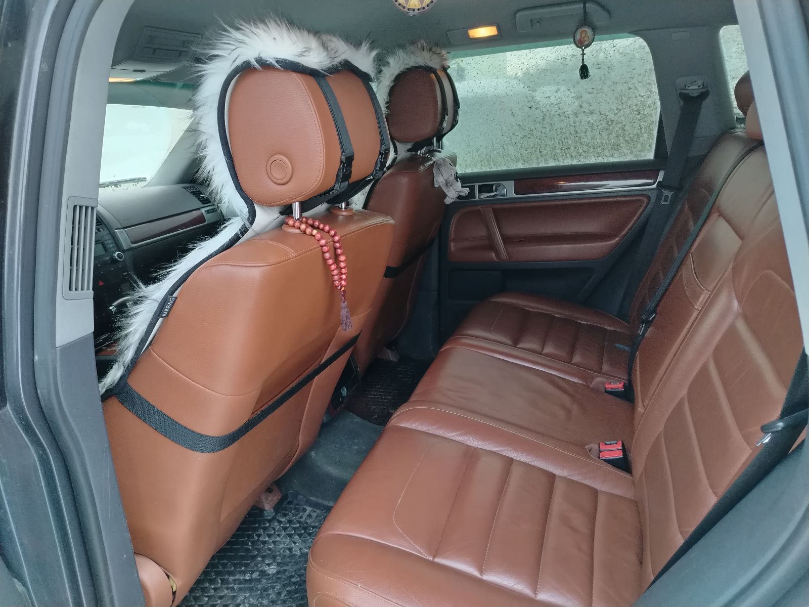 VOLKSVAGEN TOUREG 3,6АТ-ОМСК