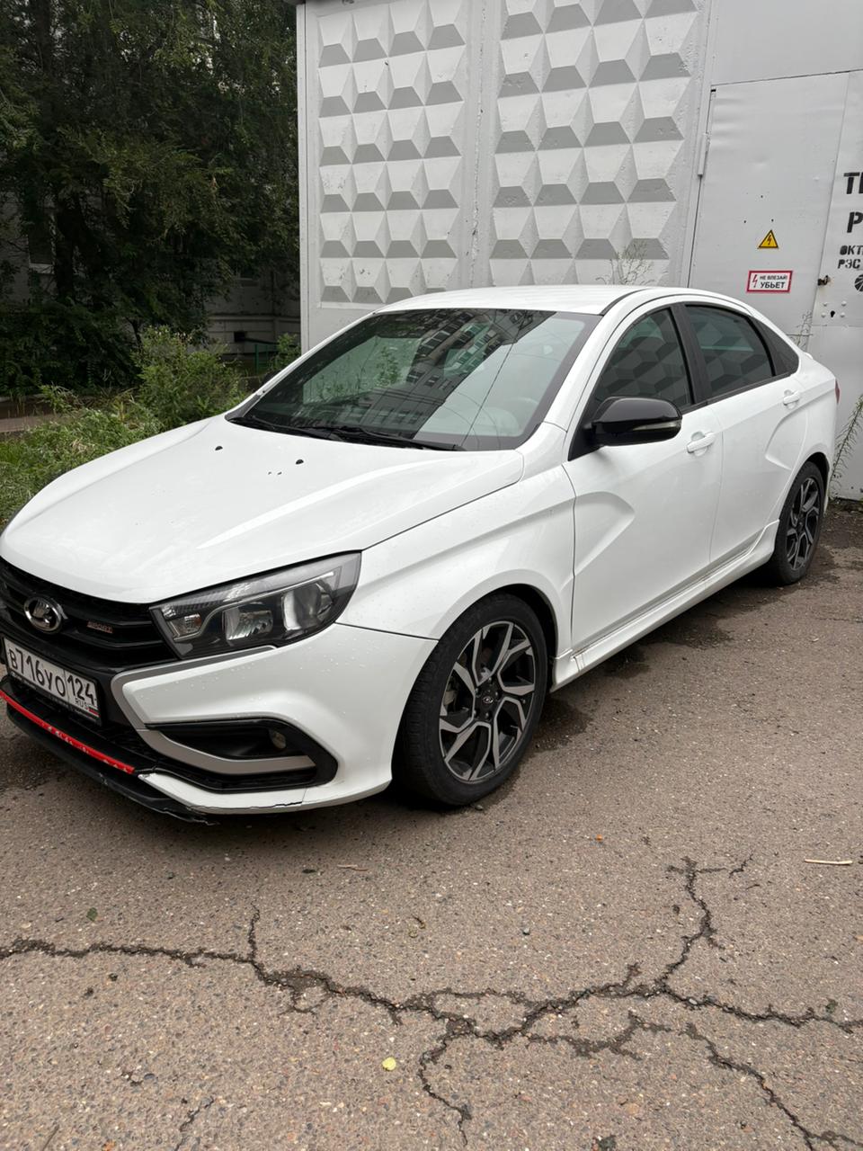 Lada Vesta