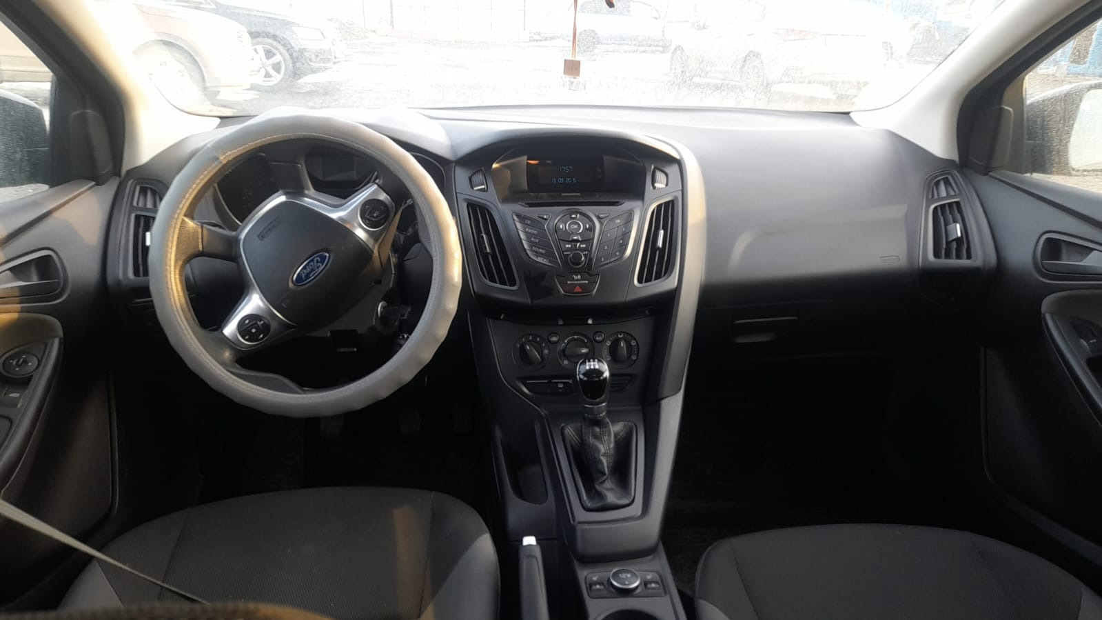 Ford Focus 1.6AT