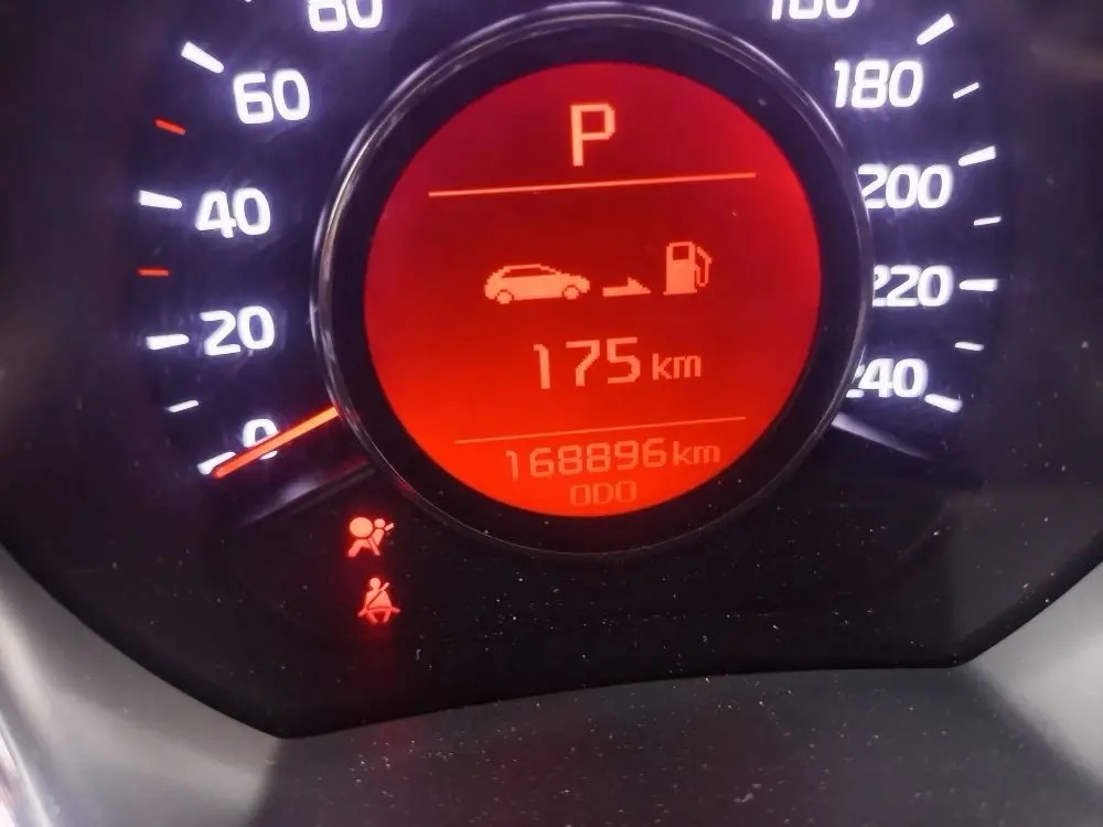 KIA JD (CEE`D) 1,6АТ-МОСКВА