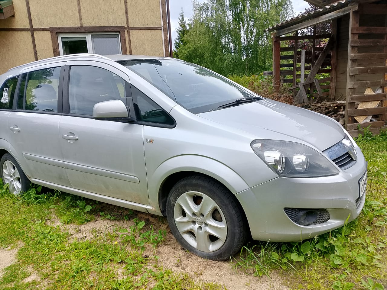 OPEL ZAFIRA