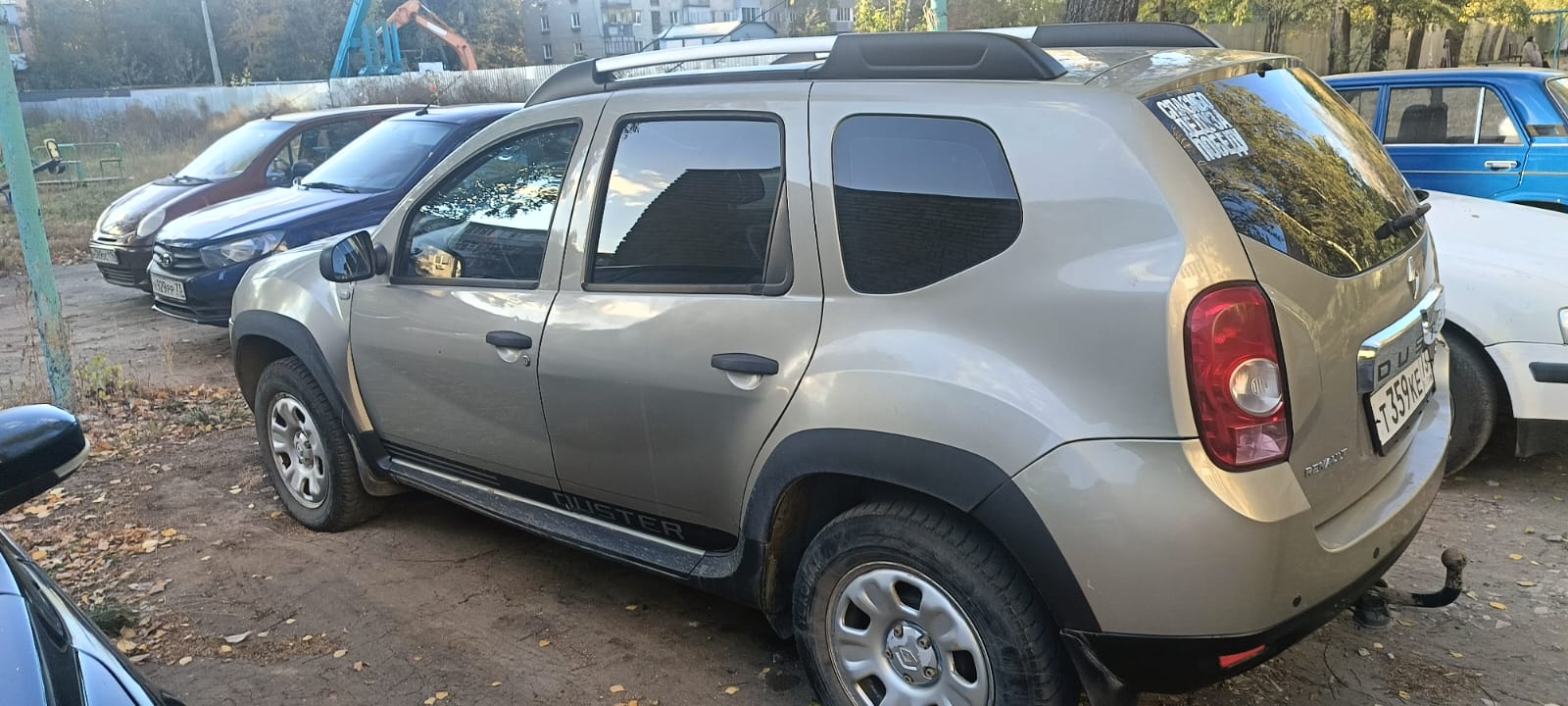 RENAULT DUSTER